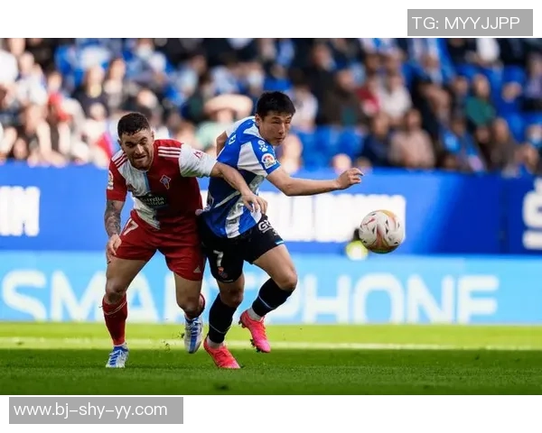 北方足球球星崛起:从草根到顶级联赛的奋斗与荣耀 北方足球球星崛起:从草根到顶级联赛的奋斗与荣耀