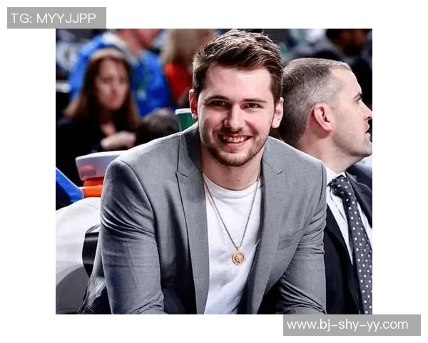 足球界最具争议外貌的十大球星盘点 颜值与实力并存的另类魅力 足球界最具争议外貌的十大球星盘点 颜值与实力并存的另类魅力